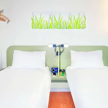 Ibis Budget Rouen Sud Zenith Отель Сент-Этьен-дю-Рувре