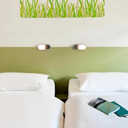 Отель Ibis Budget Rouen Sud Zenith