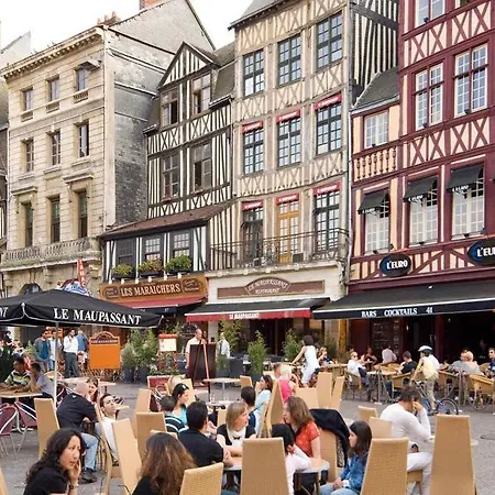 ホテル Ibis Budget Rouen Sud Zenith 2*